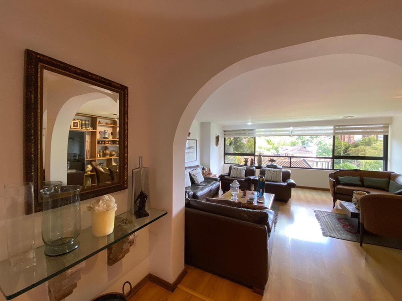 Apartamento en arriendo en Vizcaya, Poblado, Medellín — foto 4 de 18