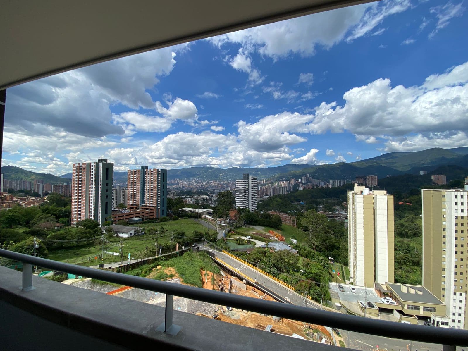 Apartamento en arriendo en La Estrella — foto 1 de 15