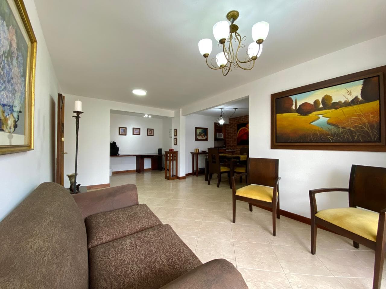 Apartamento en arriendo en La Frontera M, Poblado, Medellín — foto 2 de 20