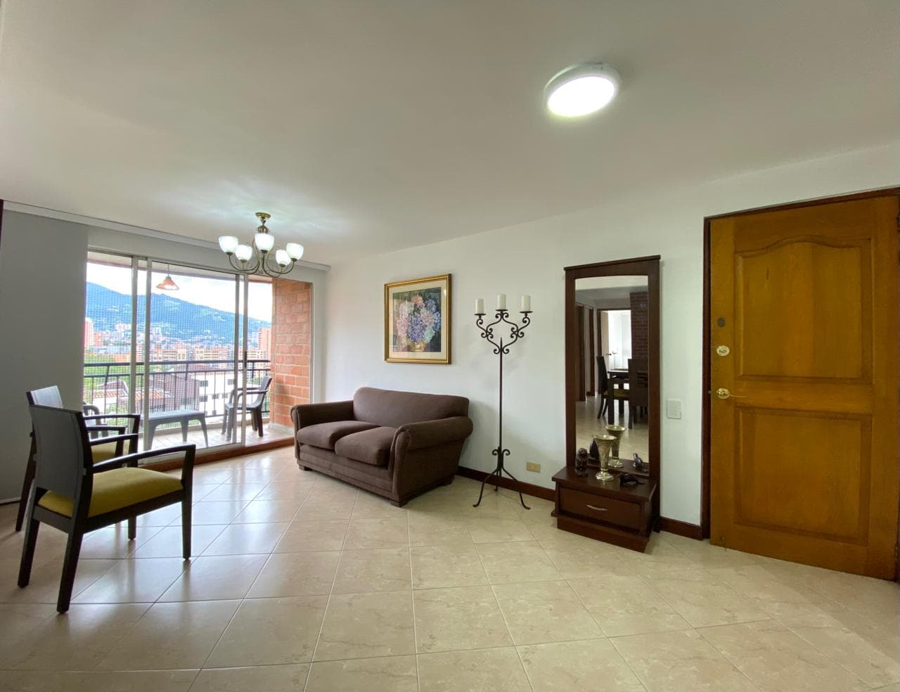 Apartamento en arriendo en La Frontera M, Poblado, Medellín — foto 3 de 20