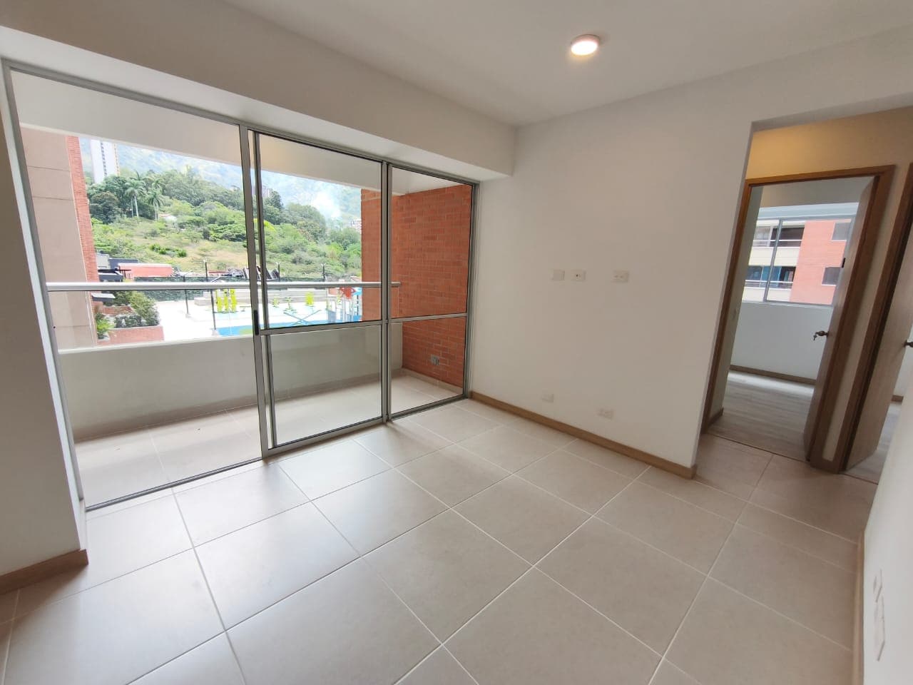 Apartamento en arriendo en Bello — foto 3 de 18