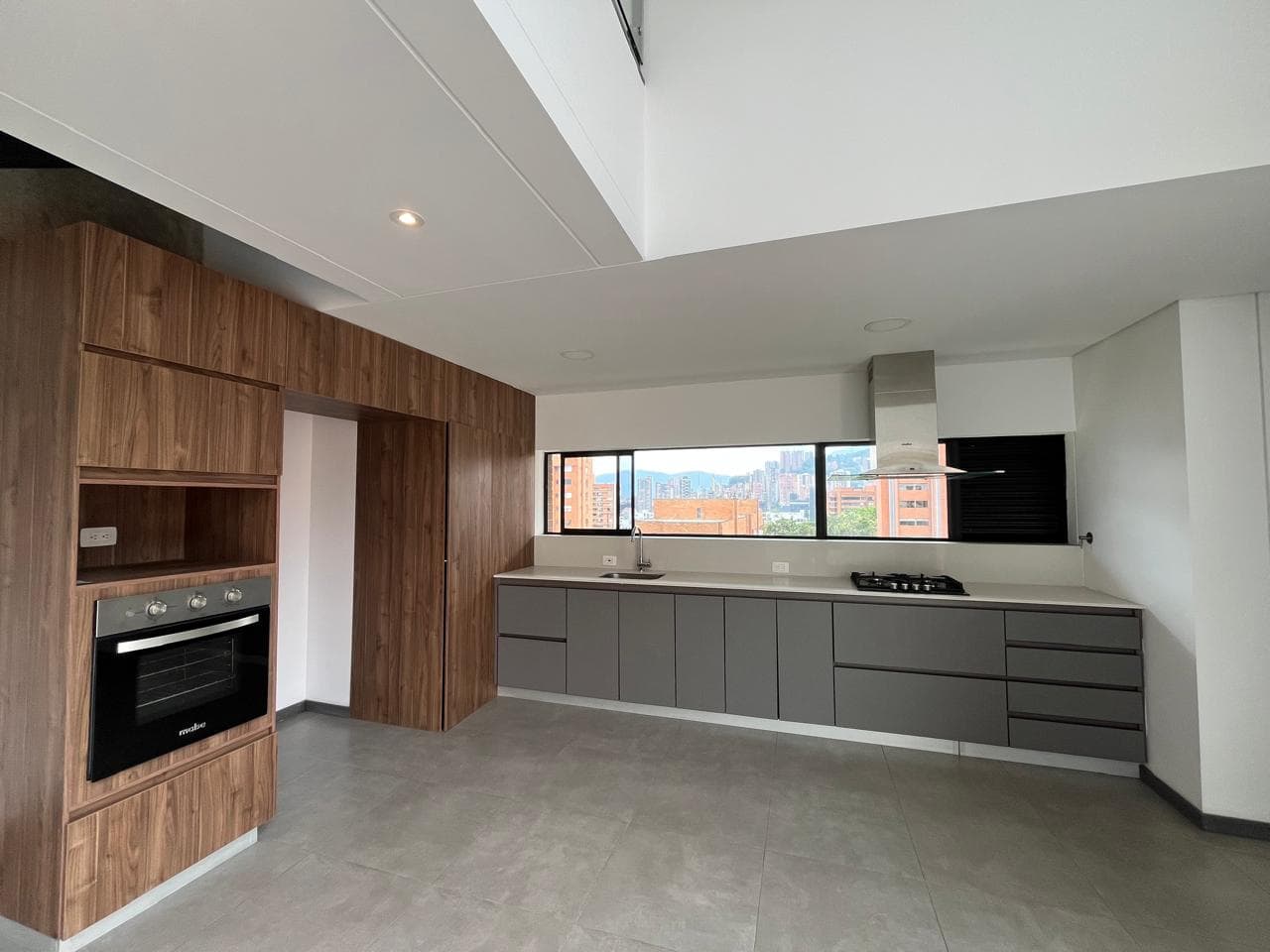 Apartamento en arriendo en Los Parra, Poblado, Medellín — foto 5 de 20