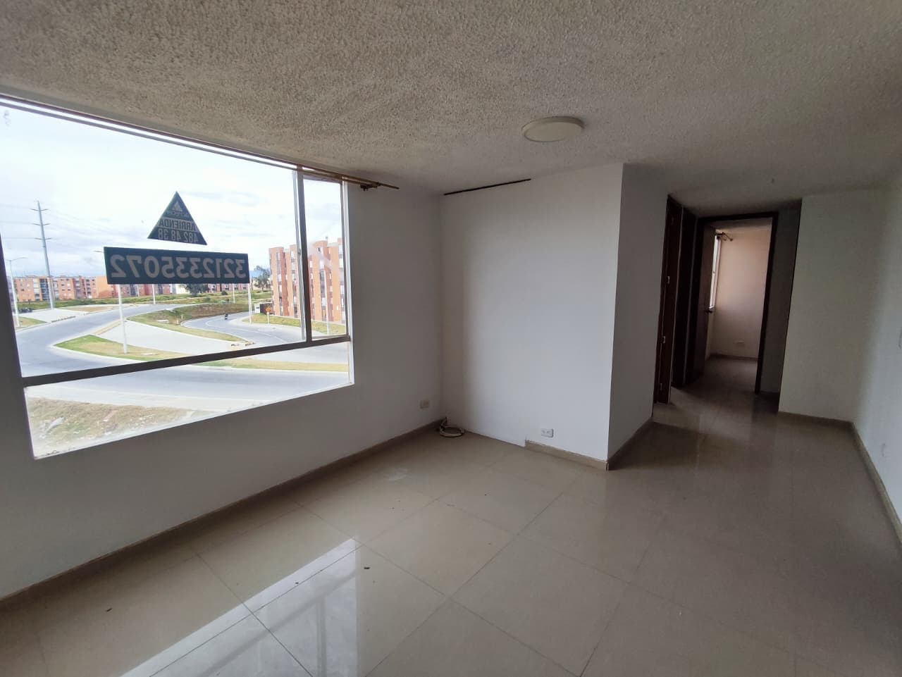 Apartamento en arriendo en Hogares, Soacha — foto 1 de 20