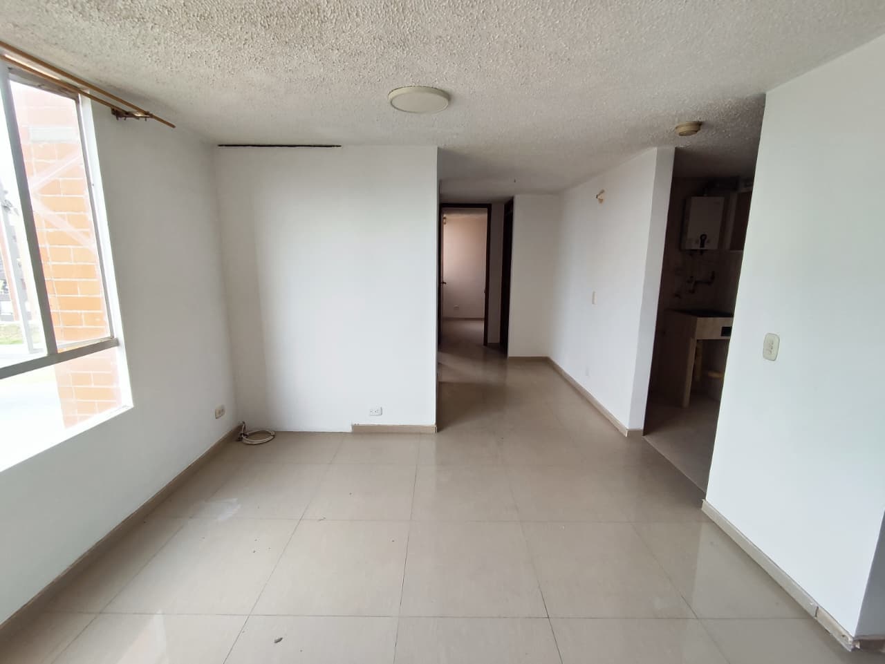 Apartamento en arriendo en Hogares, Soacha — foto 2 de 20