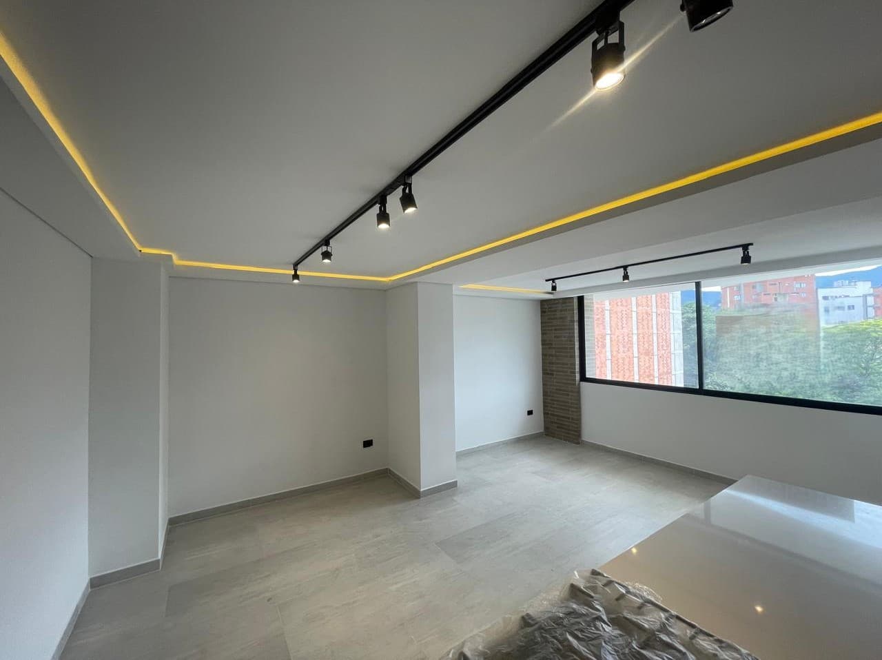 Apartamento en arriendo en Los Conquistadores, Laureles, Medellín — foto 5 de 17
