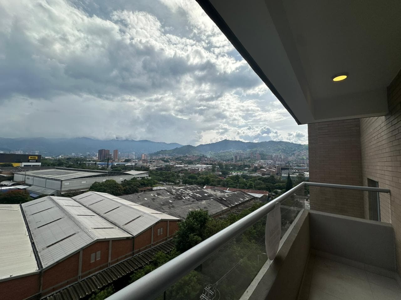 Apartamento en arriendo en Las Vegas, Envigado — foto 1 de 17