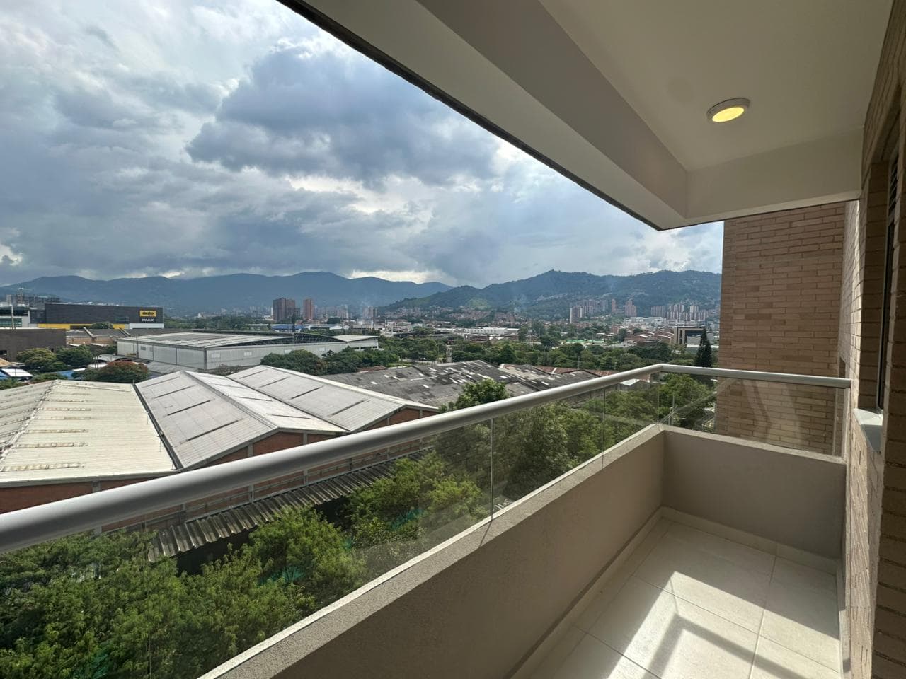 Apartamento en arriendo en Las Vegas, Envigado — foto 1 de 17