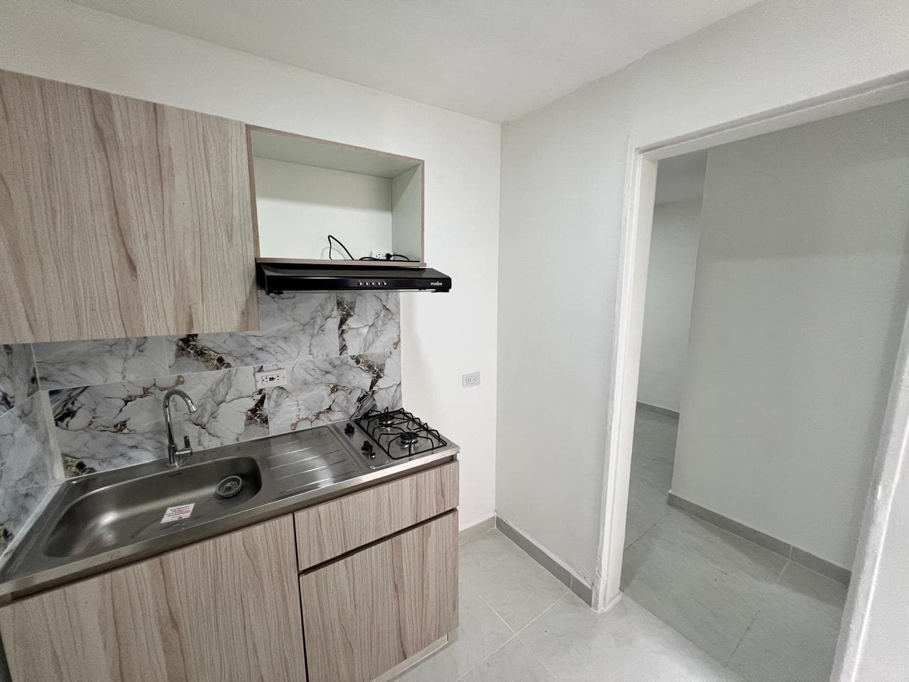 Local en arriendo en Cristo Rey, Guayabal, Medellín — foto 1 de 12