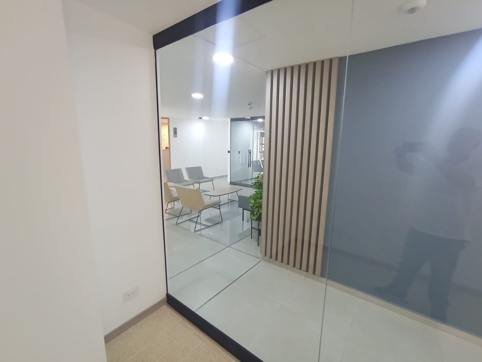 Oficina en arriendo en San Diego, Poblado, Medellín — foto 4 de 12