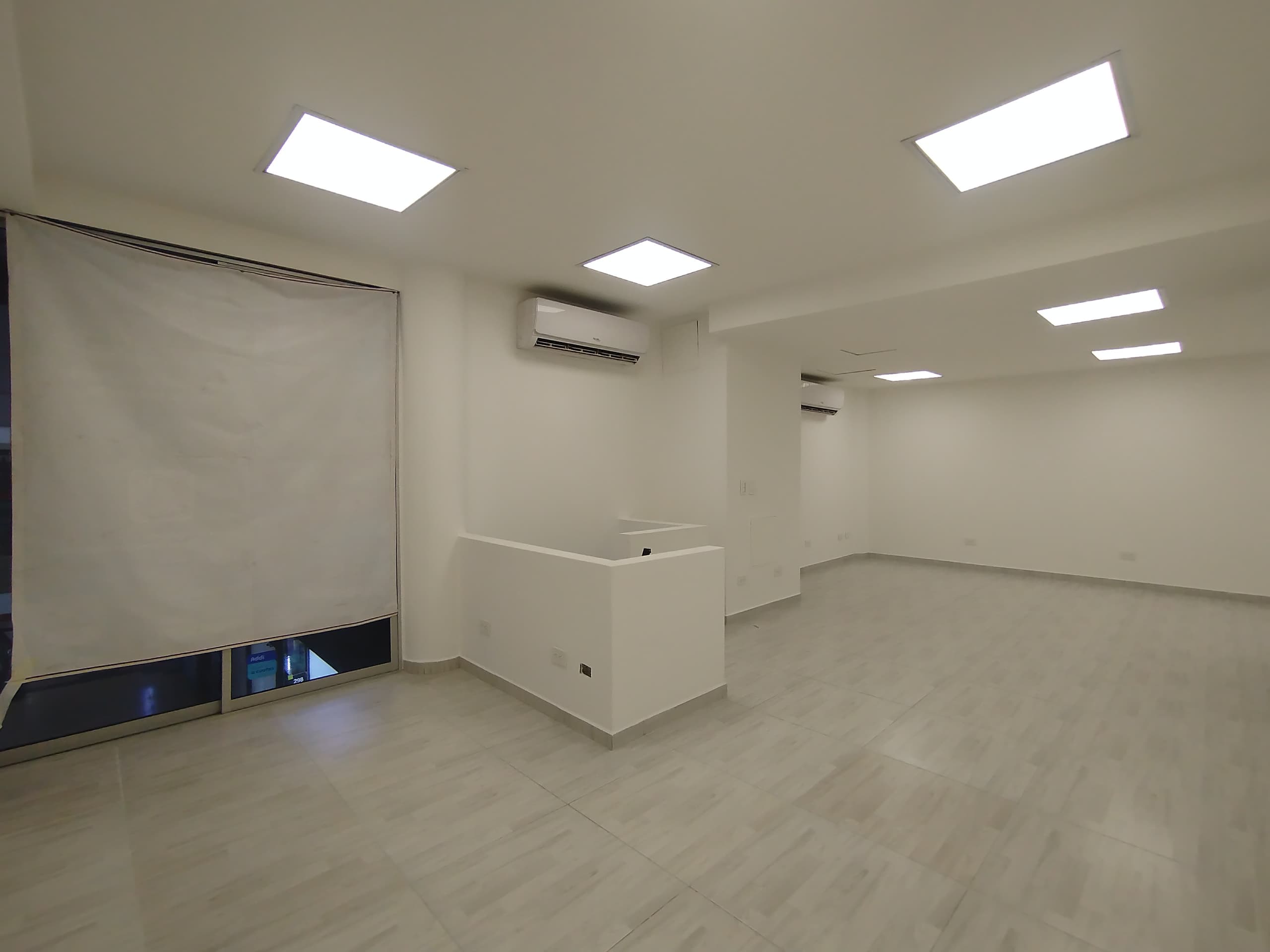 Local en arriendo en Avenida Las Vegas, Poblado, Medellín — foto 2 de 13