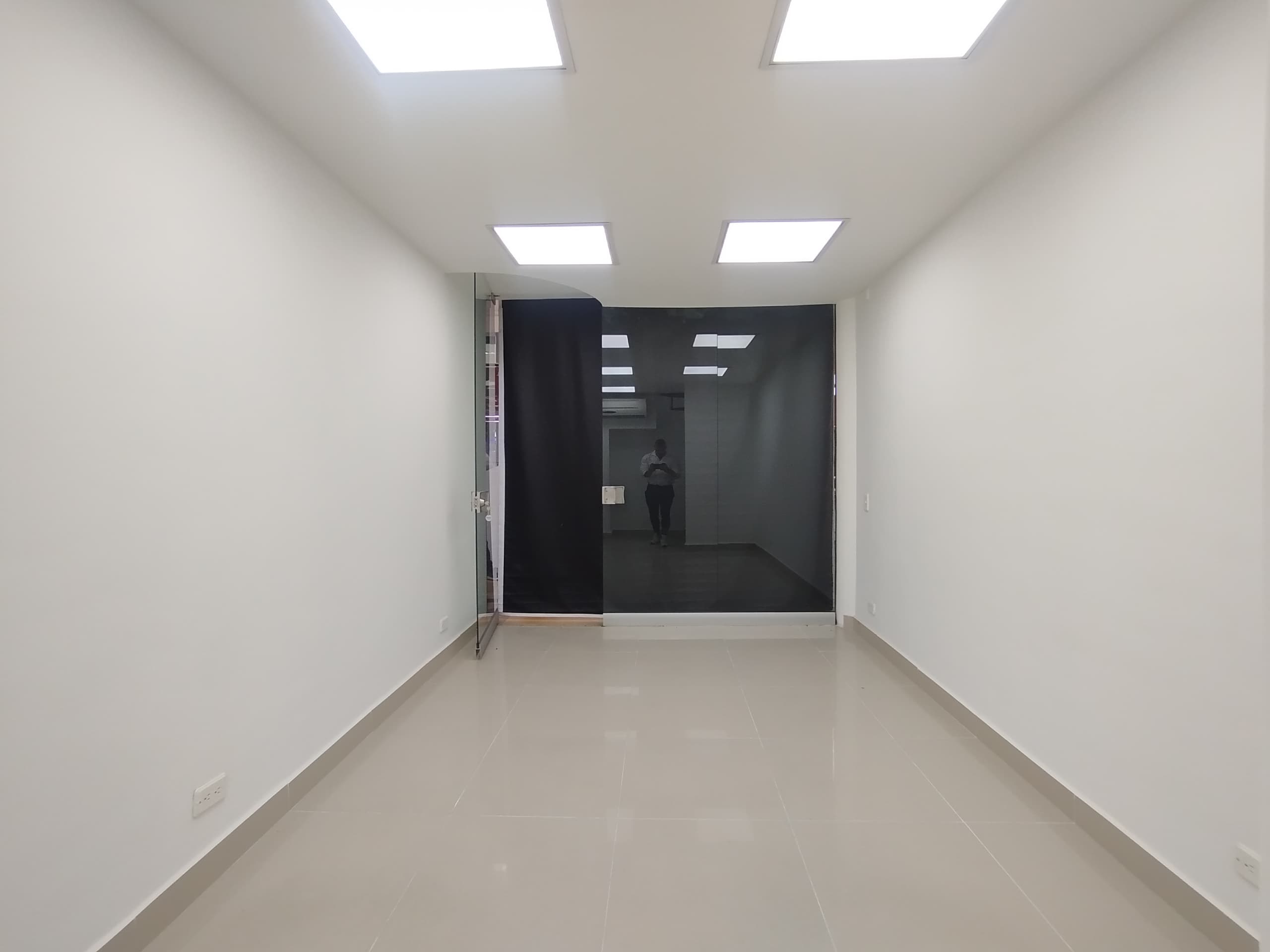 Local en arriendo en Avenida Las Vegas, Poblado, Medellín — foto 4 de 13