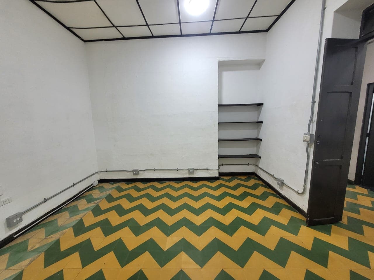 Casa Comercial en arriendo en Barrio Mesa, Envigado — foto 4 de 16
