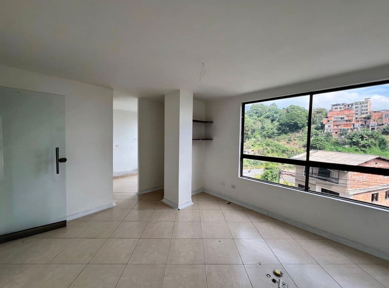 Casa Comercial en arriendo en San Antonio, Itagui — foto 4 de 12