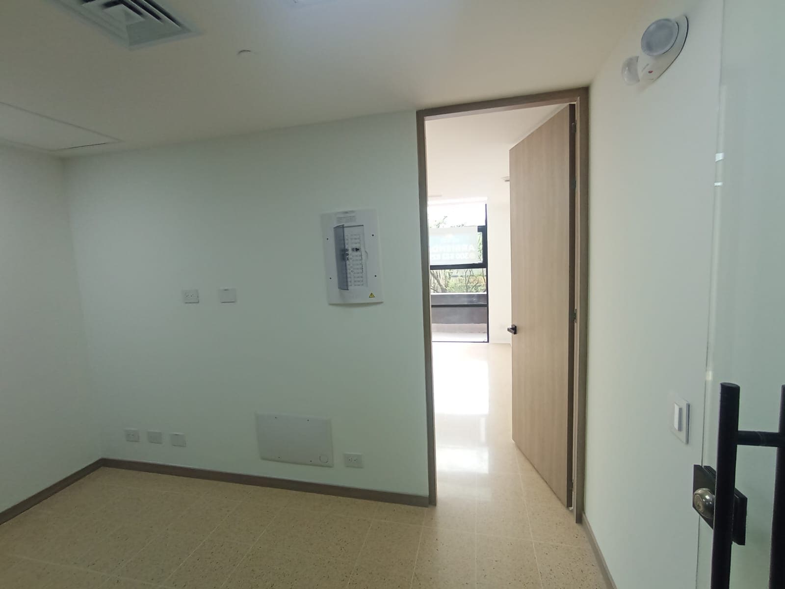 Local en arriendo en San Diego, Poblado, Medellín — foto 4 de 12