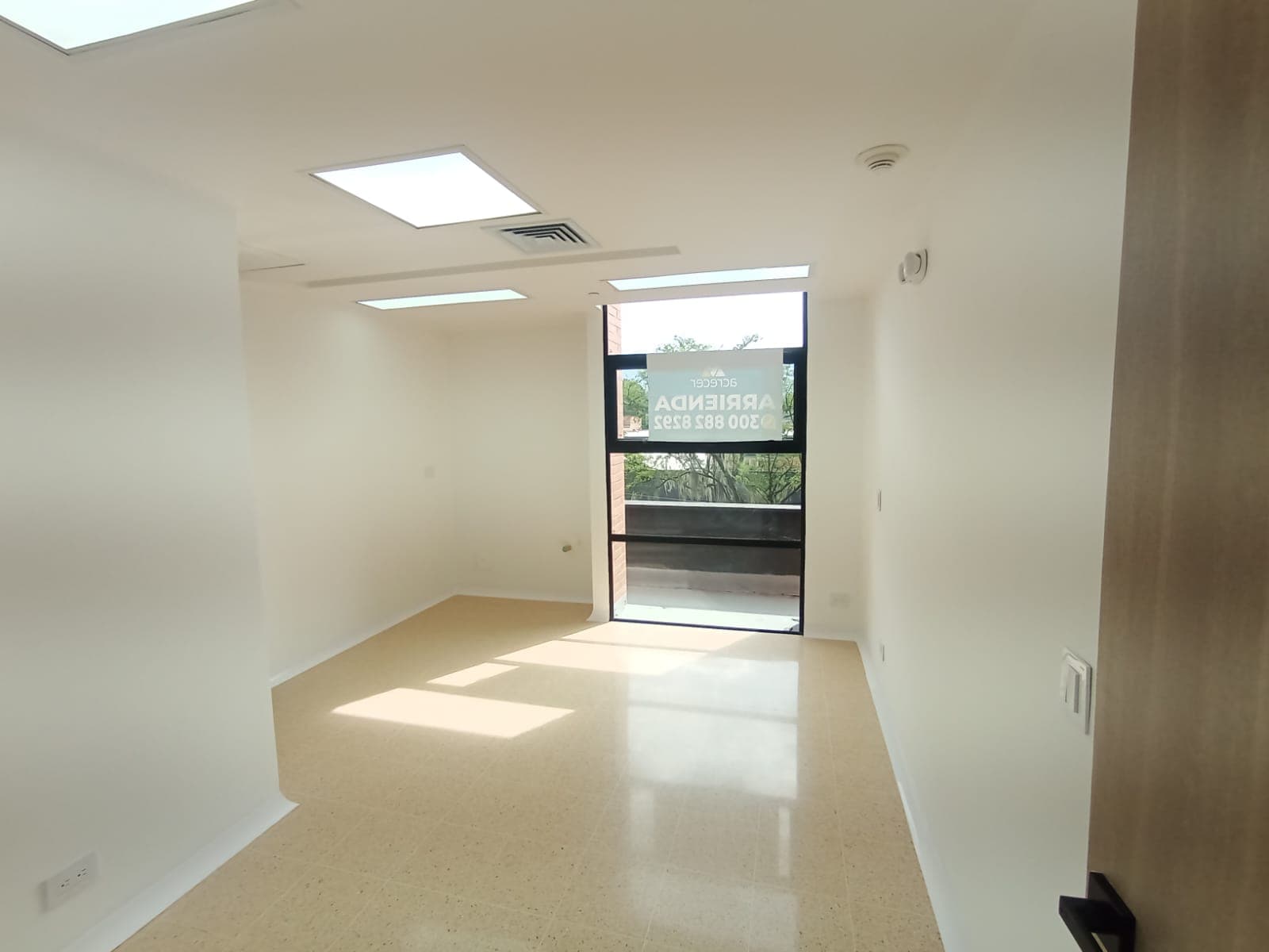 Local en arriendo en San Diego, Poblado, Medellín — foto 5 de 12
