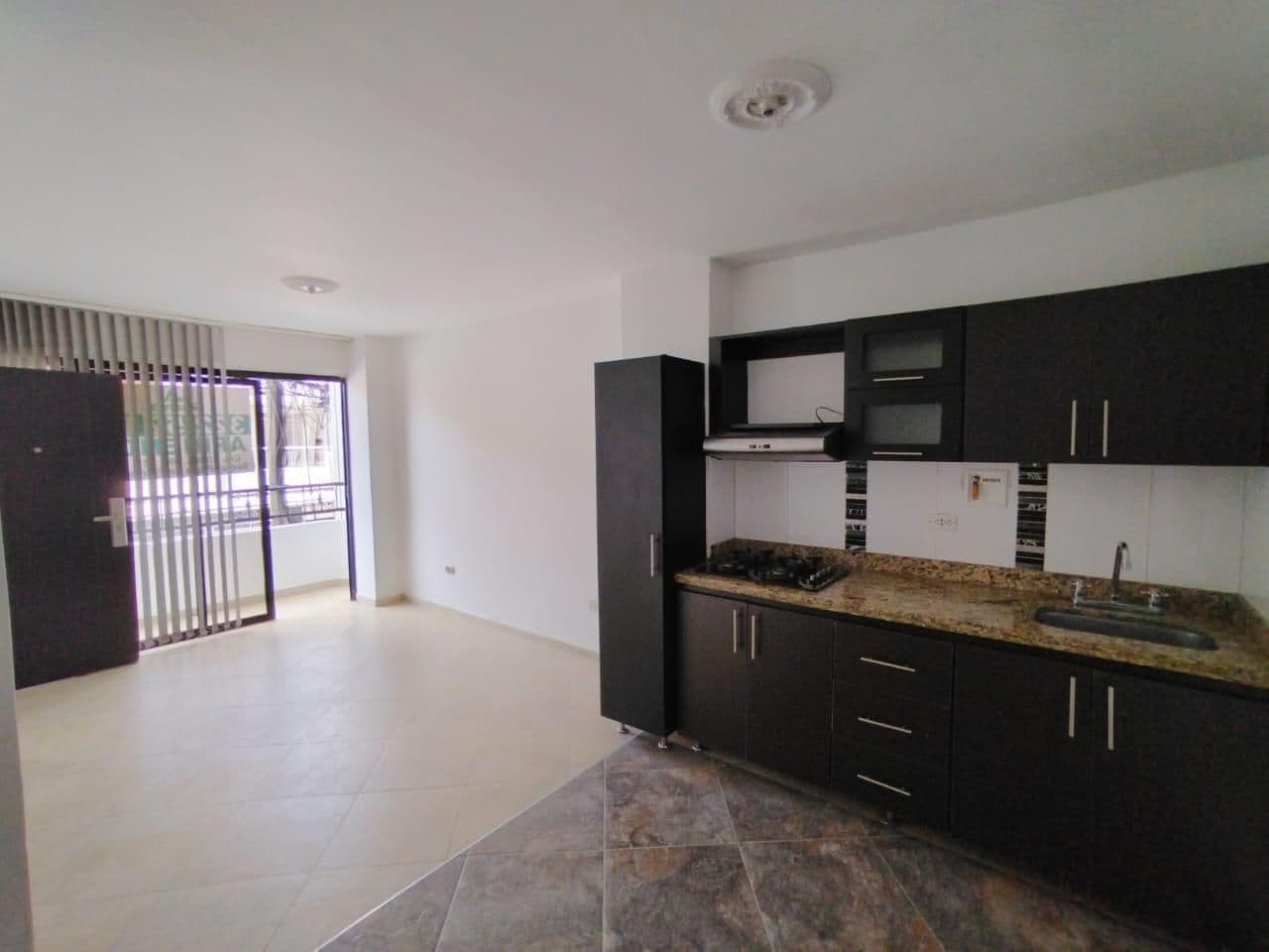 Apartamento en arriendo en Guayabal, Itagui — foto 3 de 12