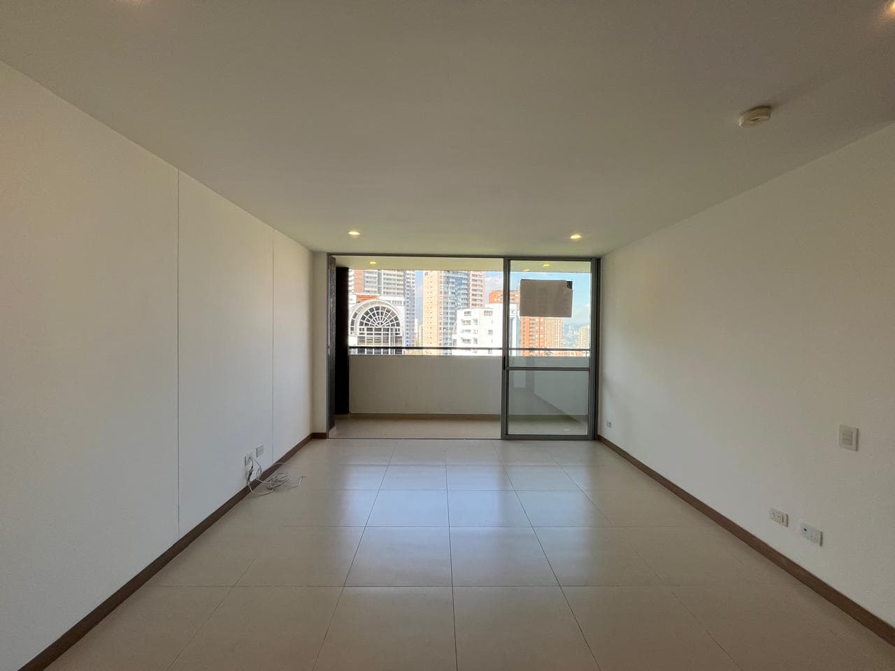 Apartamento en arriendo en Los Gonzalez, Poblado, Medellín — foto 4 de 20