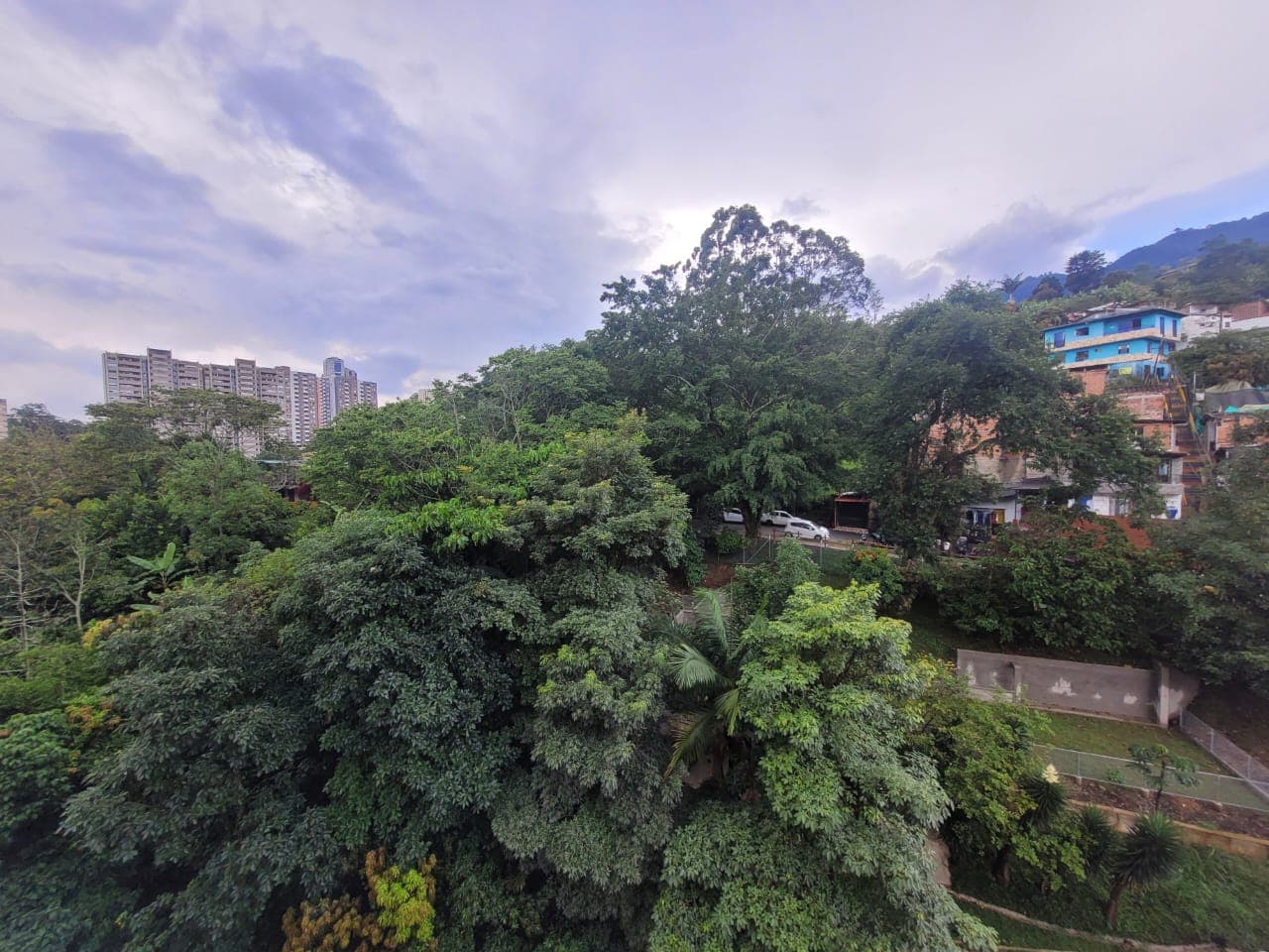 Apartamento en arriendo en El Salado, Envigado — foto 1 de 14