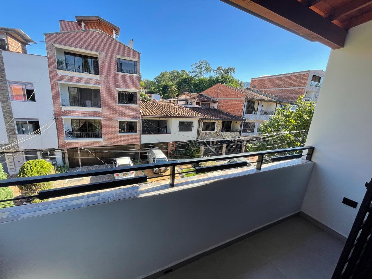 Casa Vivienda en arriendo en Belen, Medellín — foto 1 de 20
