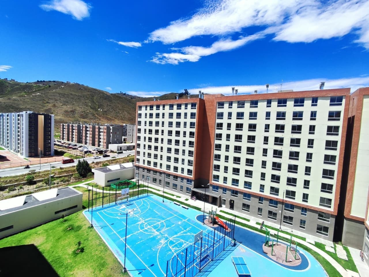 Apartamento en arriendo en Soacha — foto 1 de 20
