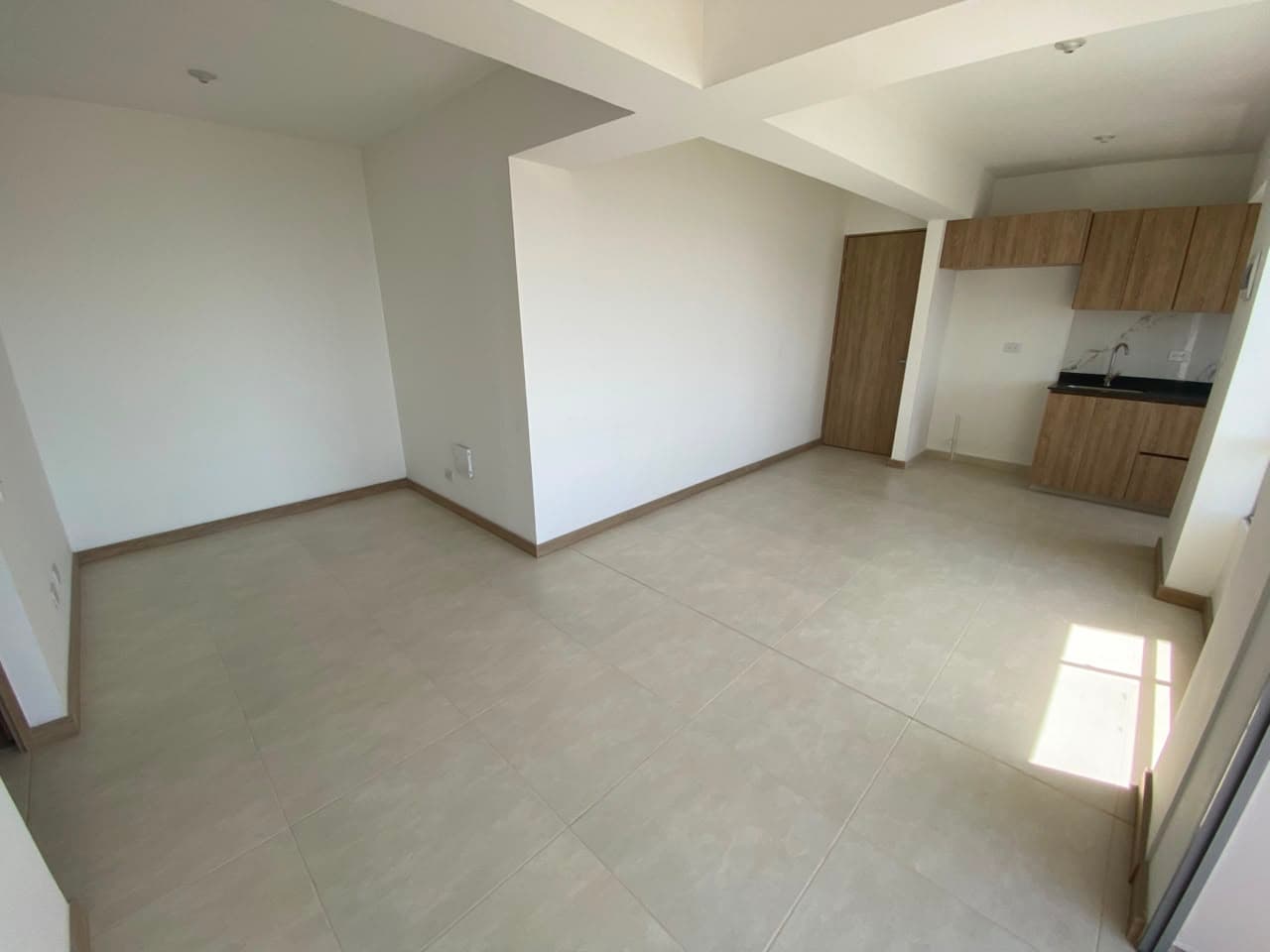 Apartamento en arriendo en Las Lomitas, Sabaneta — foto 4 de 17