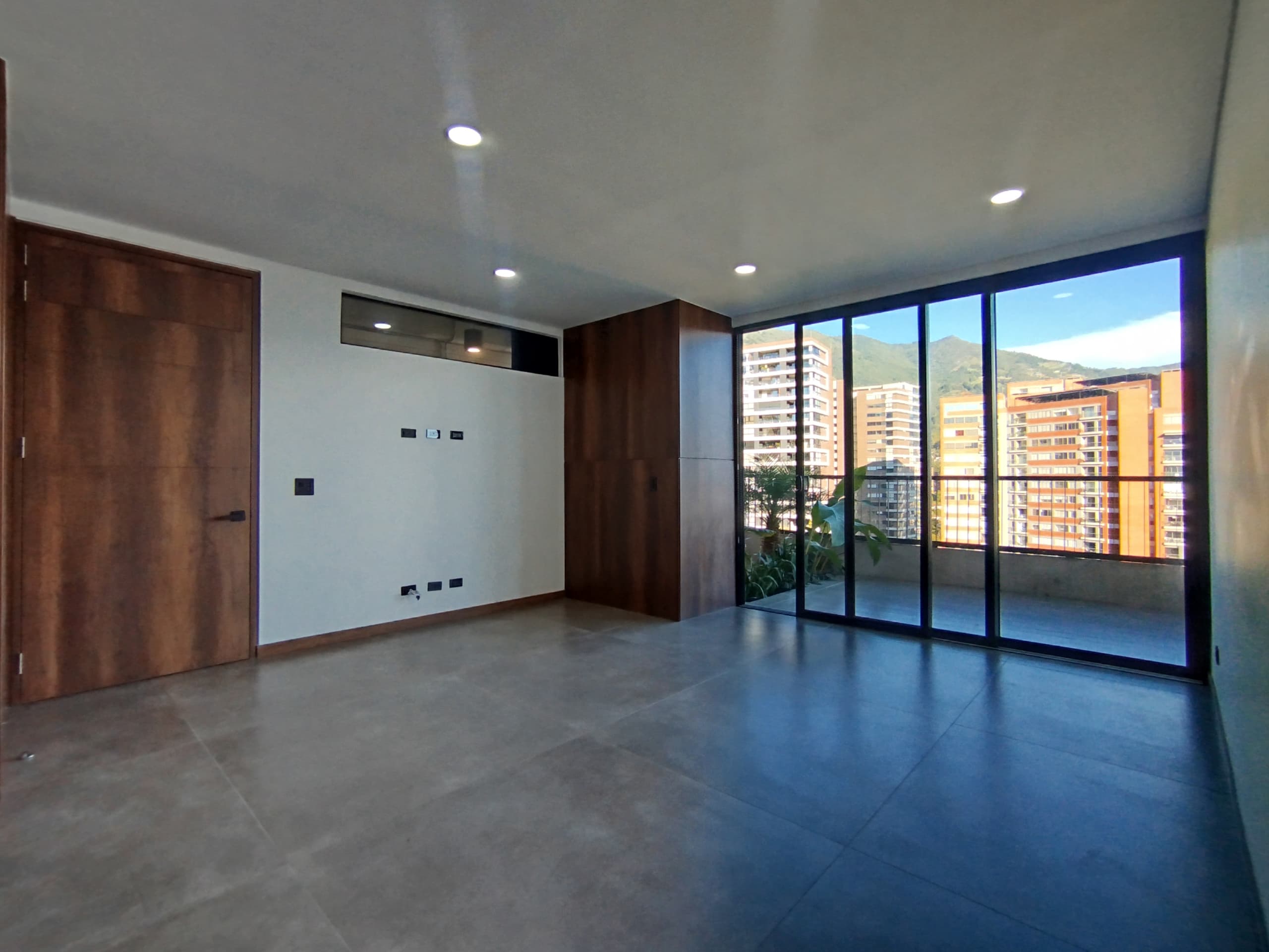 Apartamento en arriendo en Las Palmas M, Poblado, Medellín — foto 2 de 20