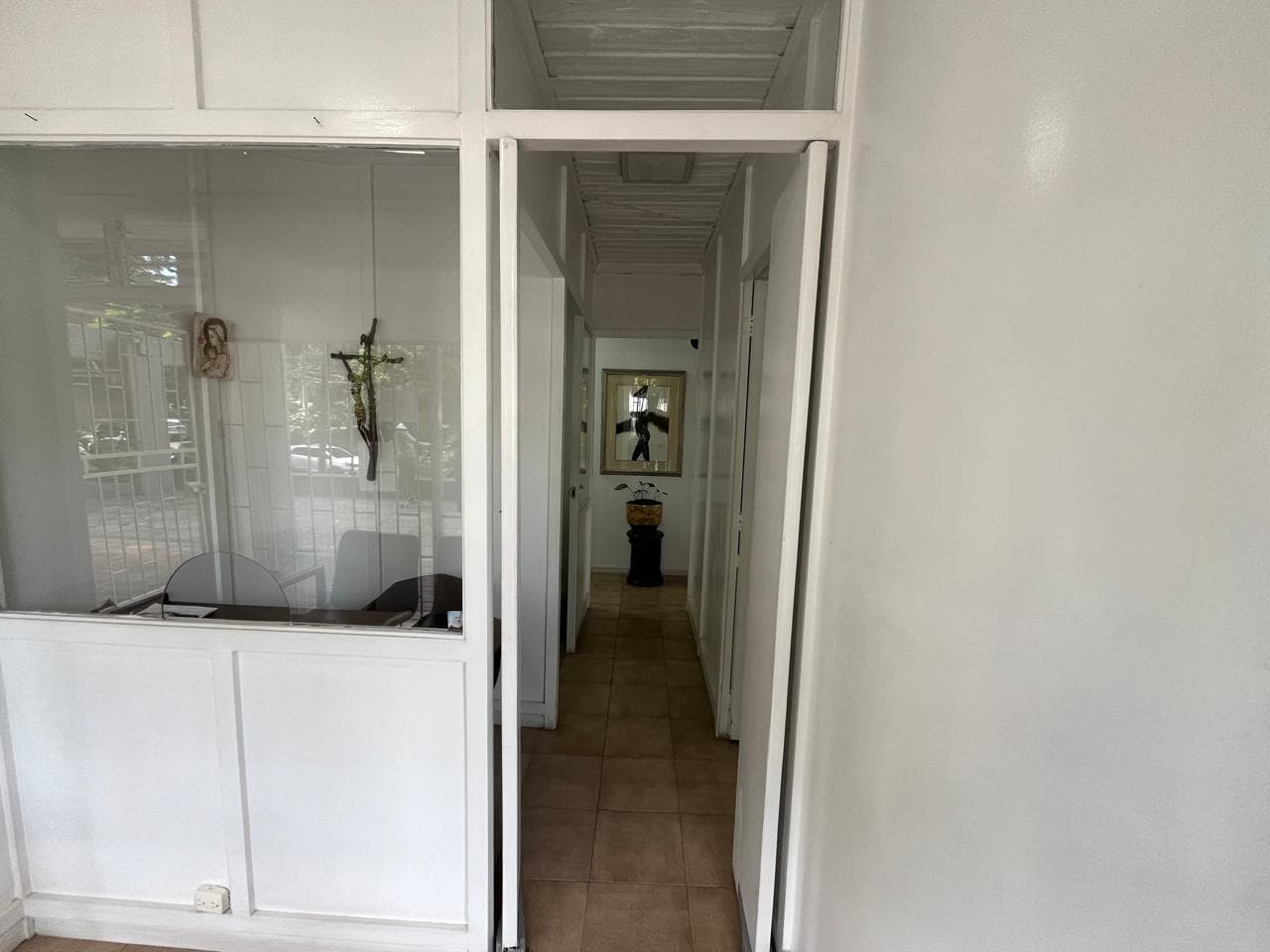 Local en arriendo en Suramericana, Laureles, Medellín — foto 4 de 15