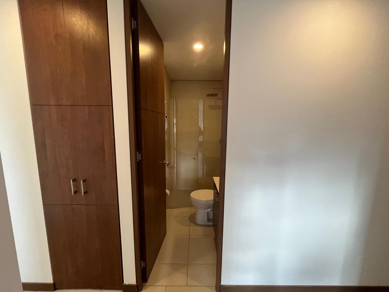 Apartamento en arriendo en Los Gonzalez, Poblado, Medellín — foto 5 de 20