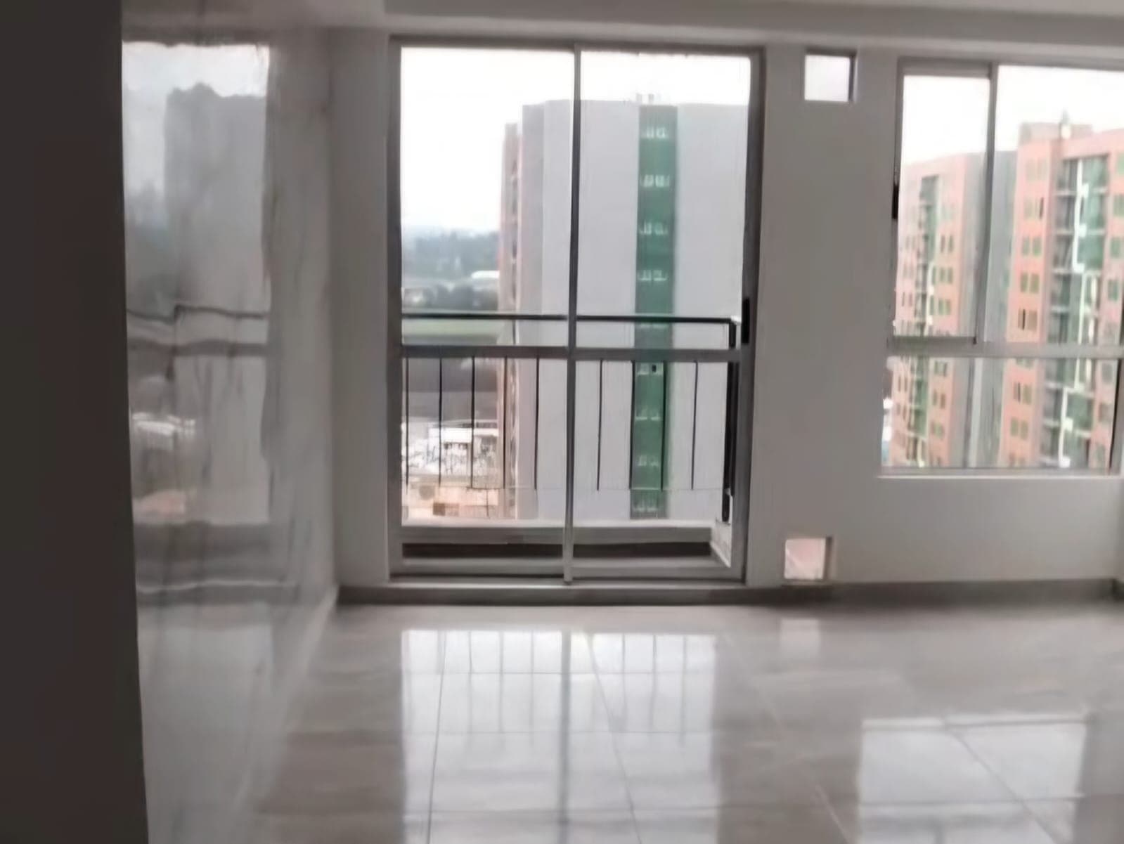 Apartamento en arriendo en Madrid — foto 2 de 13