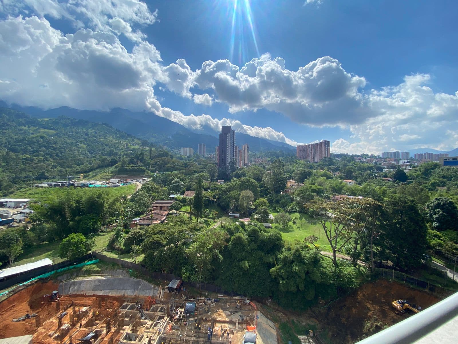 Apartamento en arriendo en La Estrella — foto 1 de 14