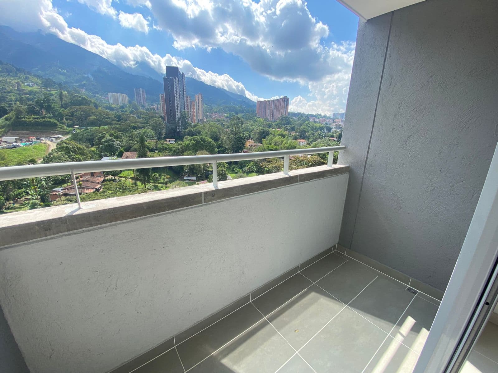 Apartamento en arriendo en La Estrella — foto 2 de 14