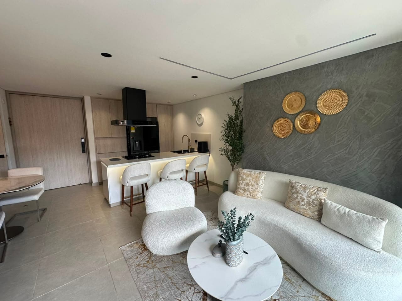 Apartamento en arriendo en Loma De Las Brujas, Envigado — foto 4 de 16