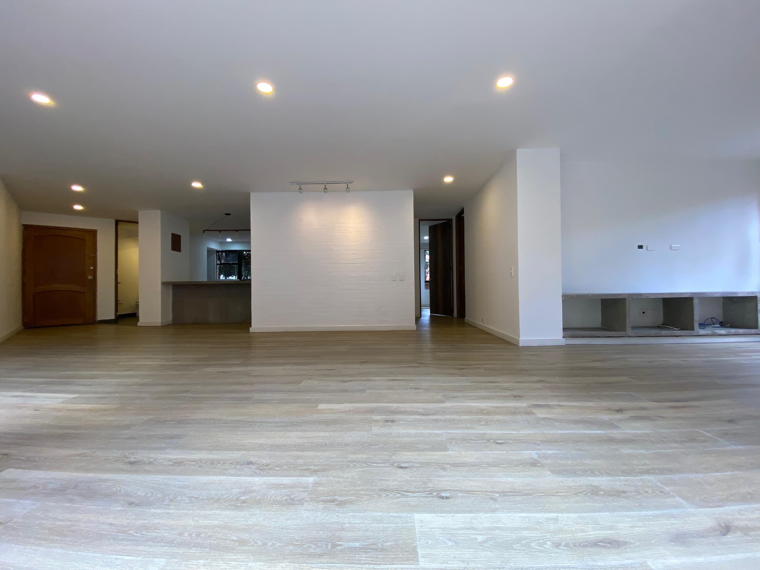 Apartamento en arriendo en La Tomatera, Poblado, Medellín — foto 4 de 20