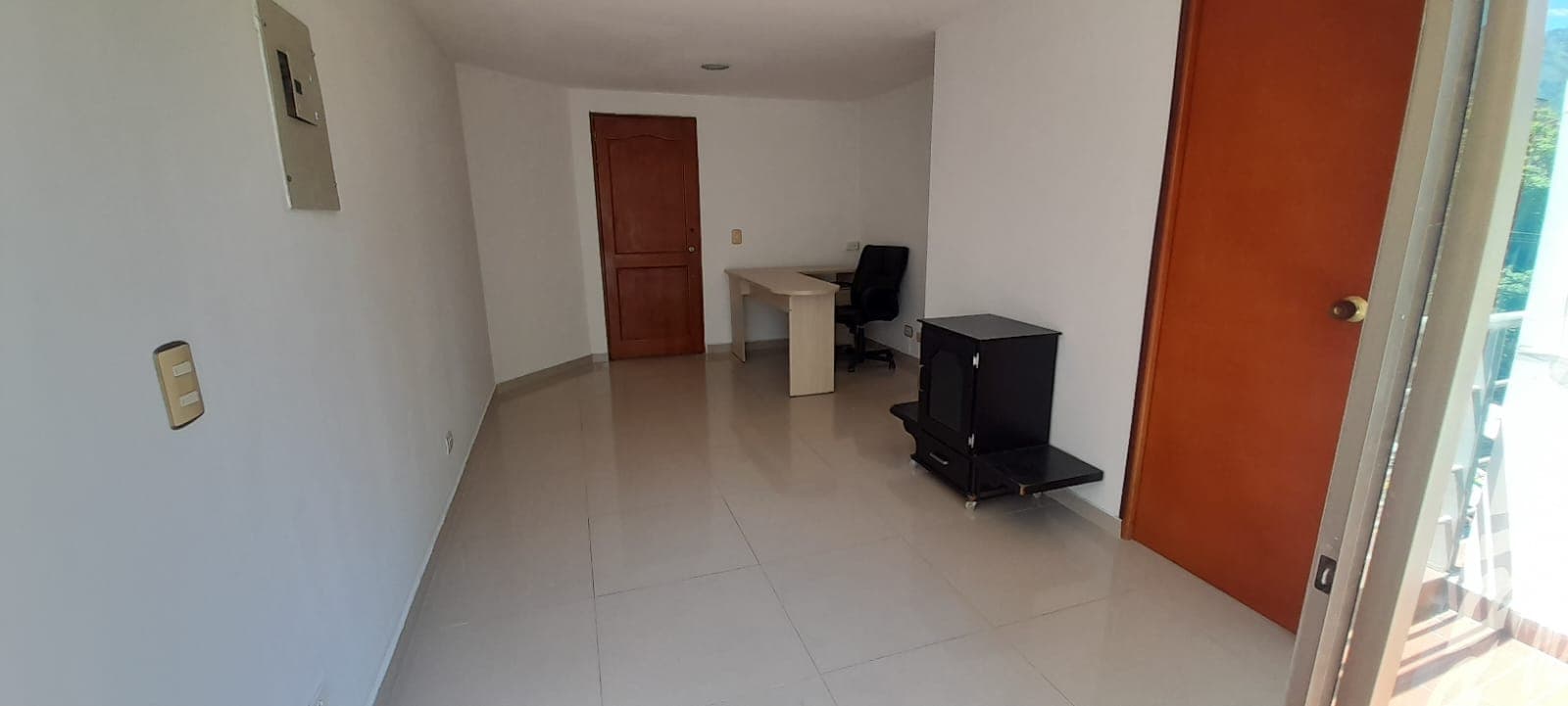 Oficina en arriendo en Niquia, Bello — foto 3 de 12