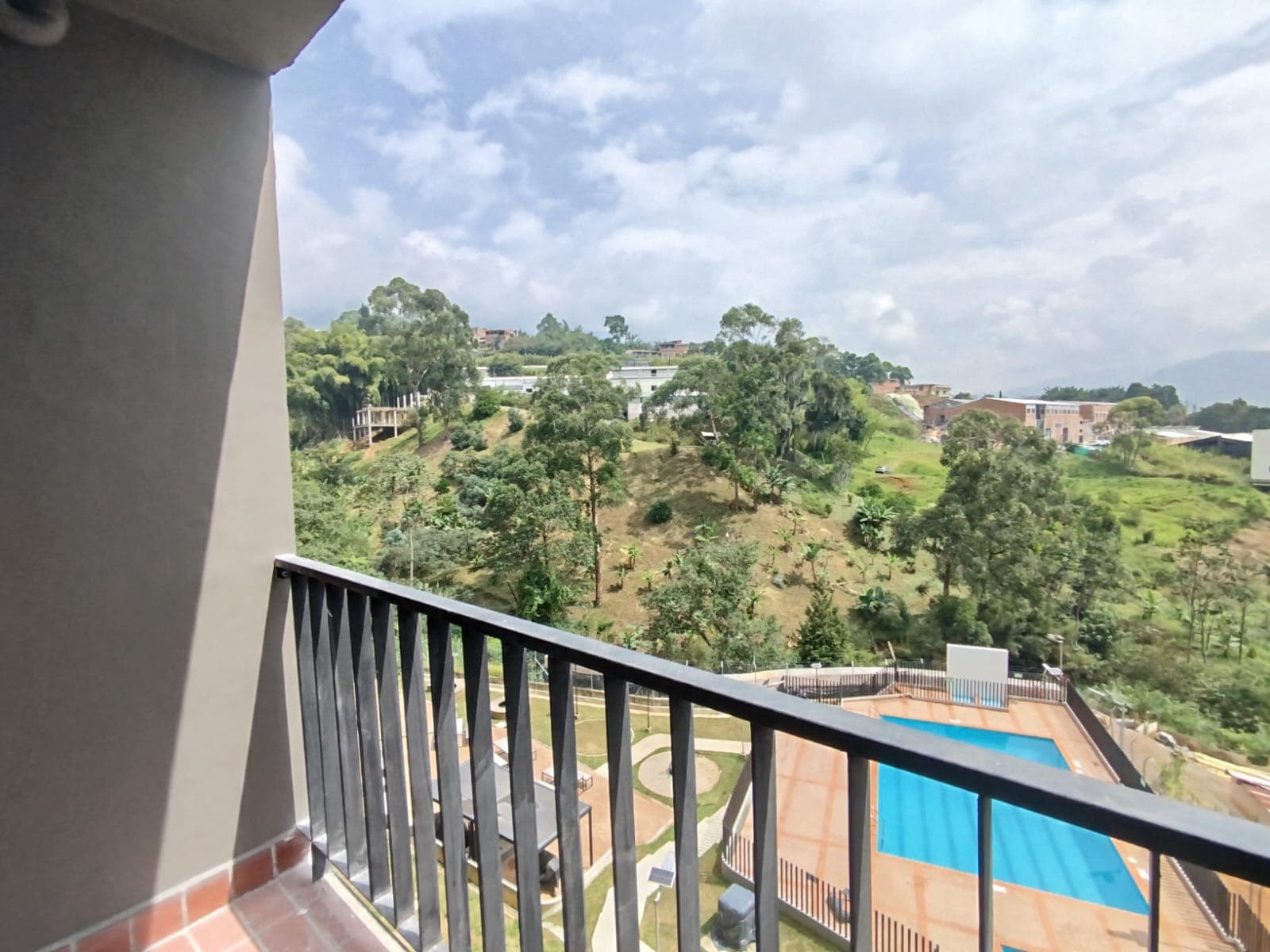 Apartamento en arriendo en La Estrella — foto 1 de 20