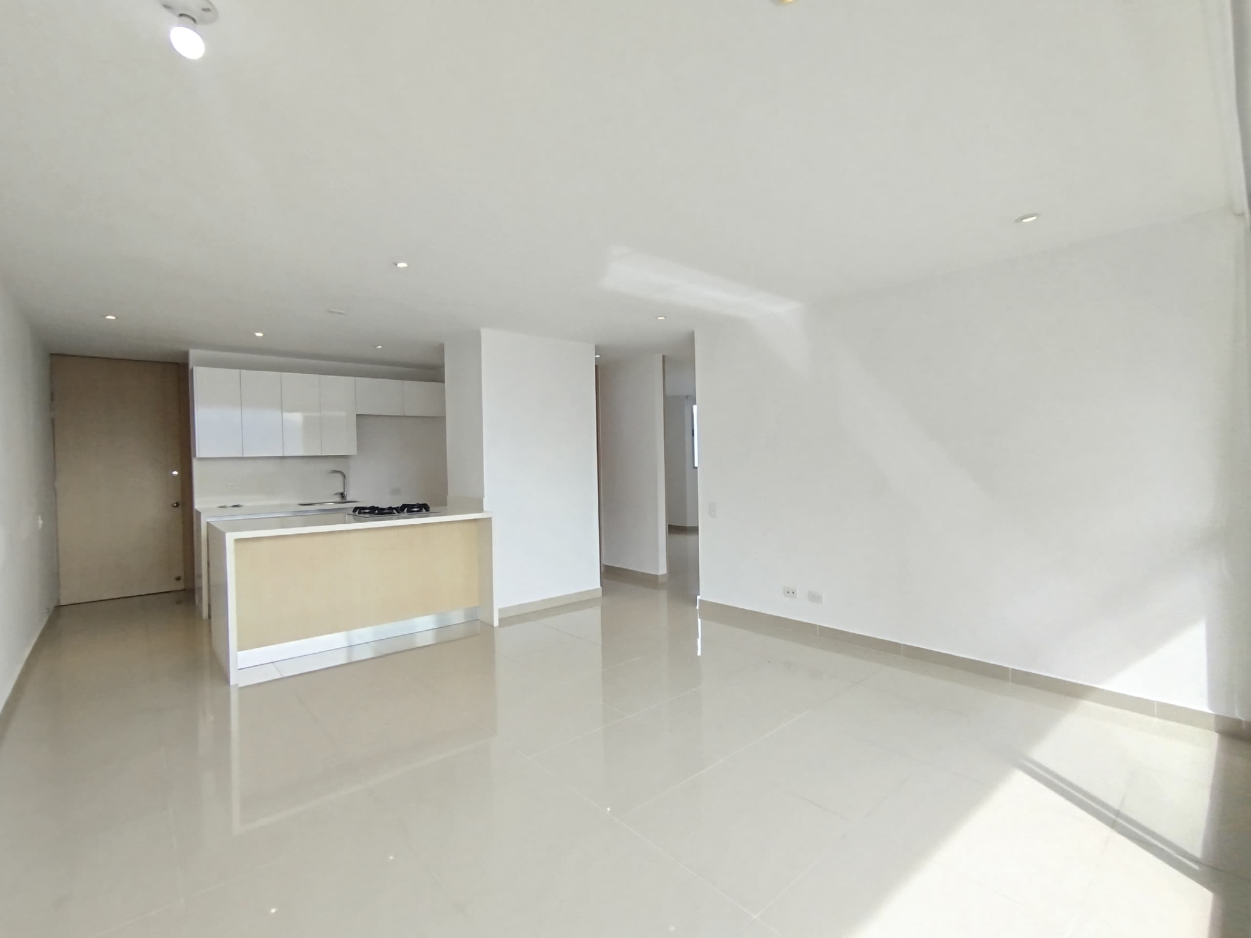 Apartamento en arriendo en Los Gonzalez, Poblado, Medellín — foto 4 de 20