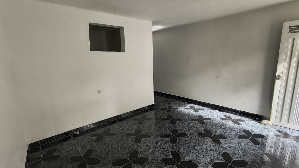 Casa Vivienda en arriendo en Robledo, Medellín — foto 1 de 13