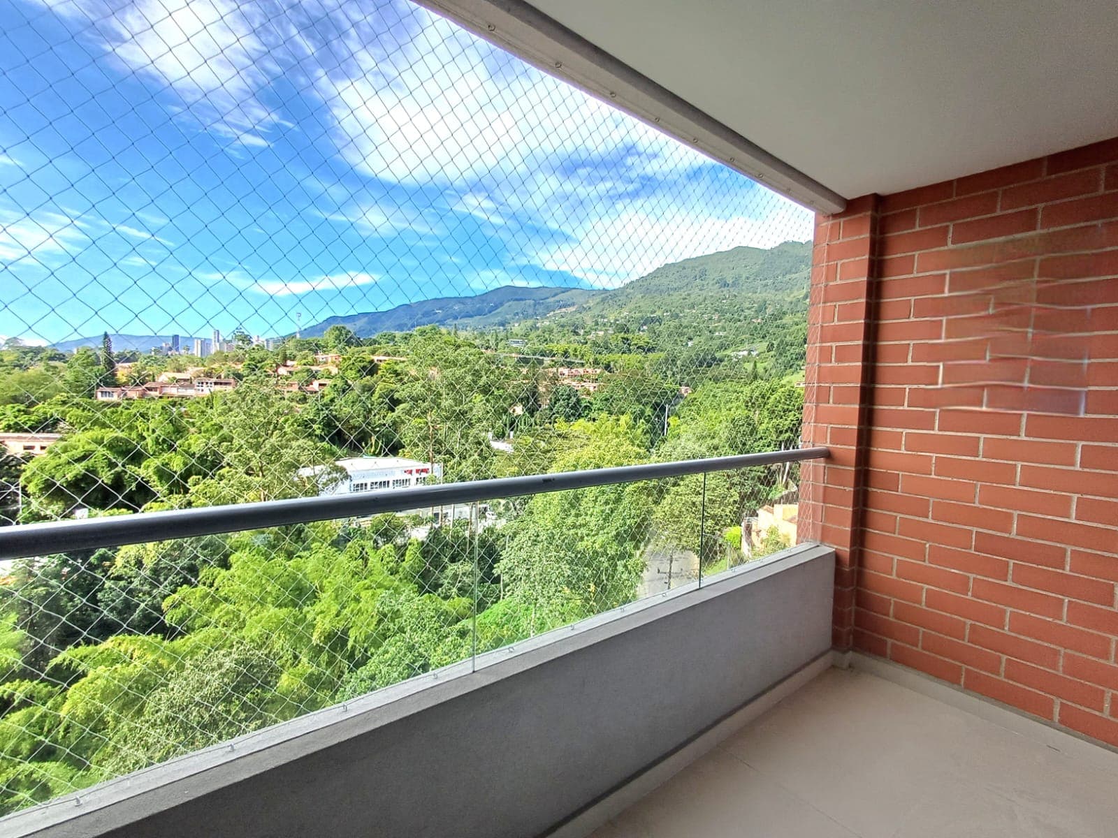 Apartamento en arriendo en El Escobero, Envigado — foto 2 de 20