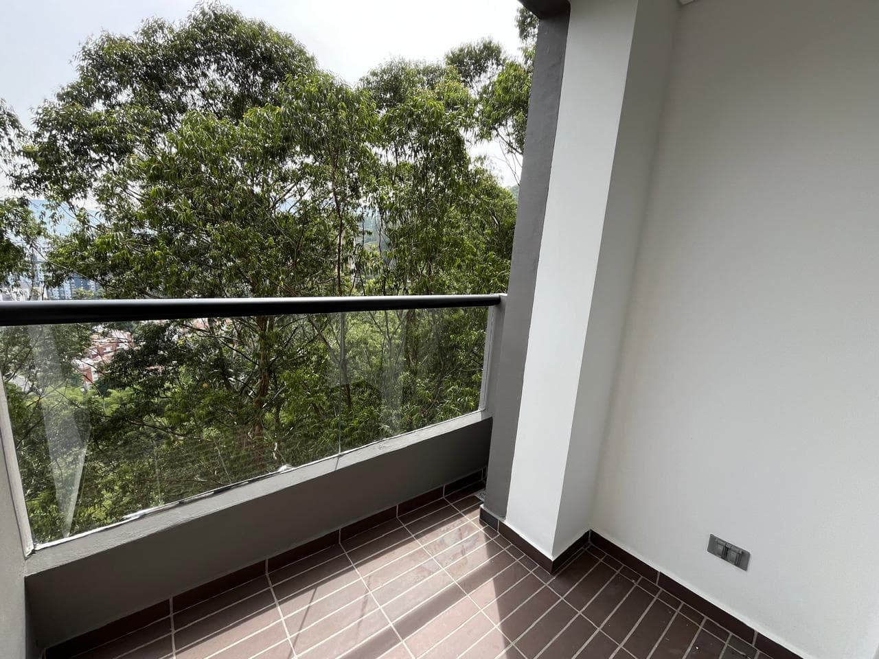 Apartamento en arriendo en Las Palmas M, Poblado, Medellín — foto 2 de 15