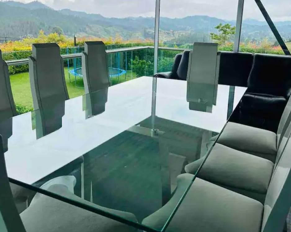 Casa Vivienda en arriendo en El Retiro — foto 1 de 17