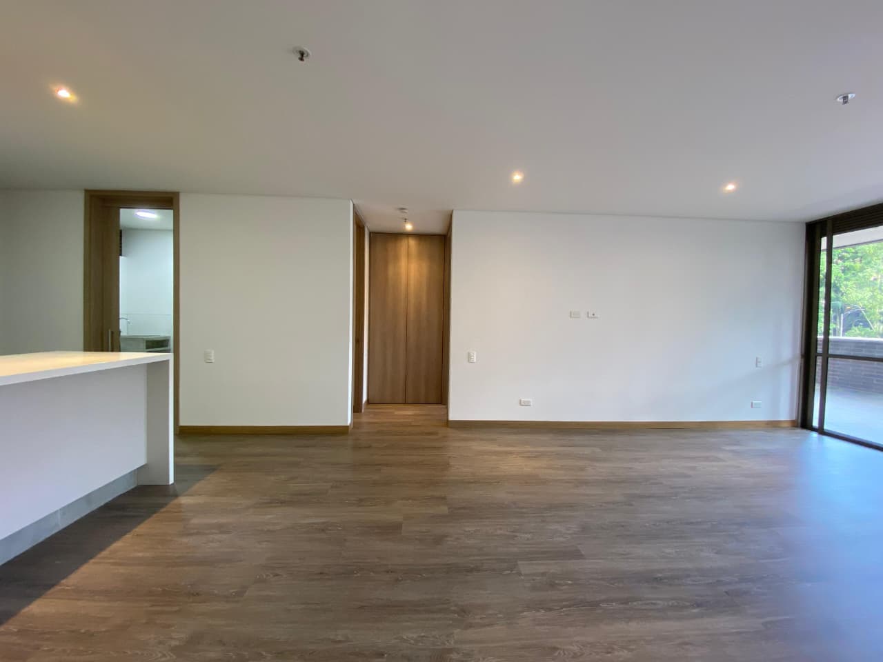Apartamento en arriendo en Los Balsos, Poblado, Medellín — foto 5 de 20