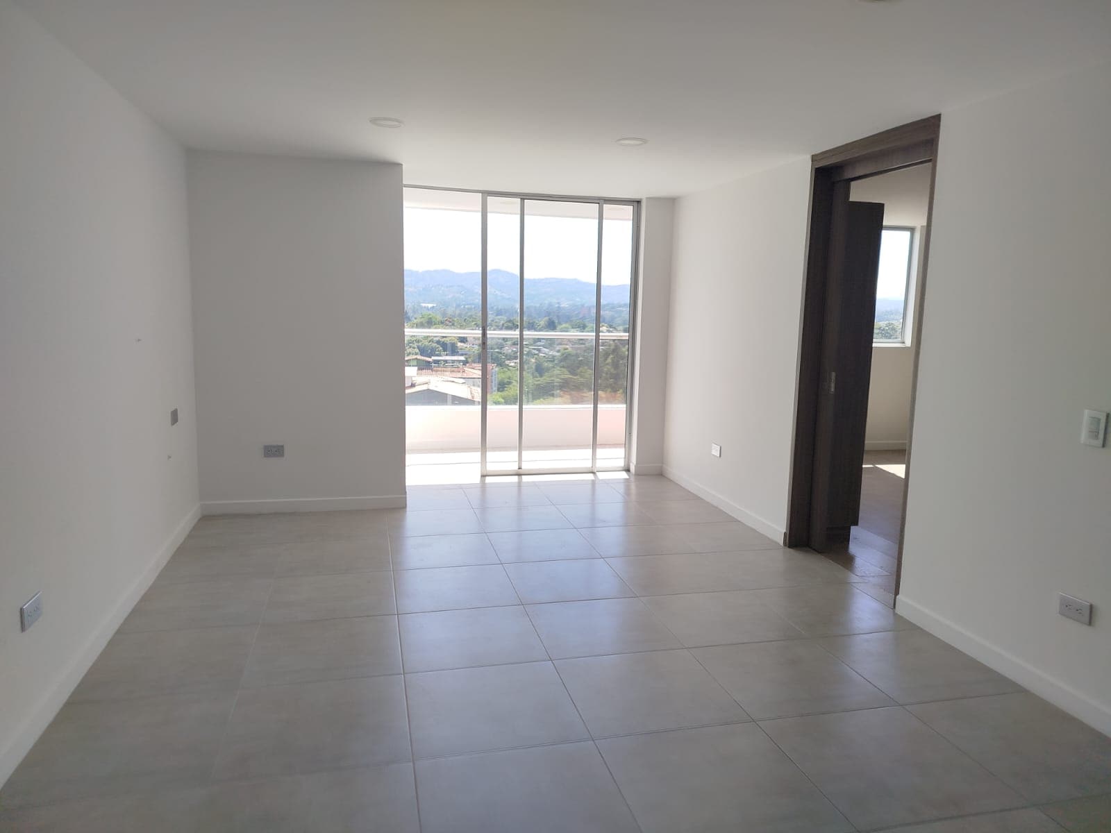 Apartamento en arriendo en Rionegro — foto 2 de 19
