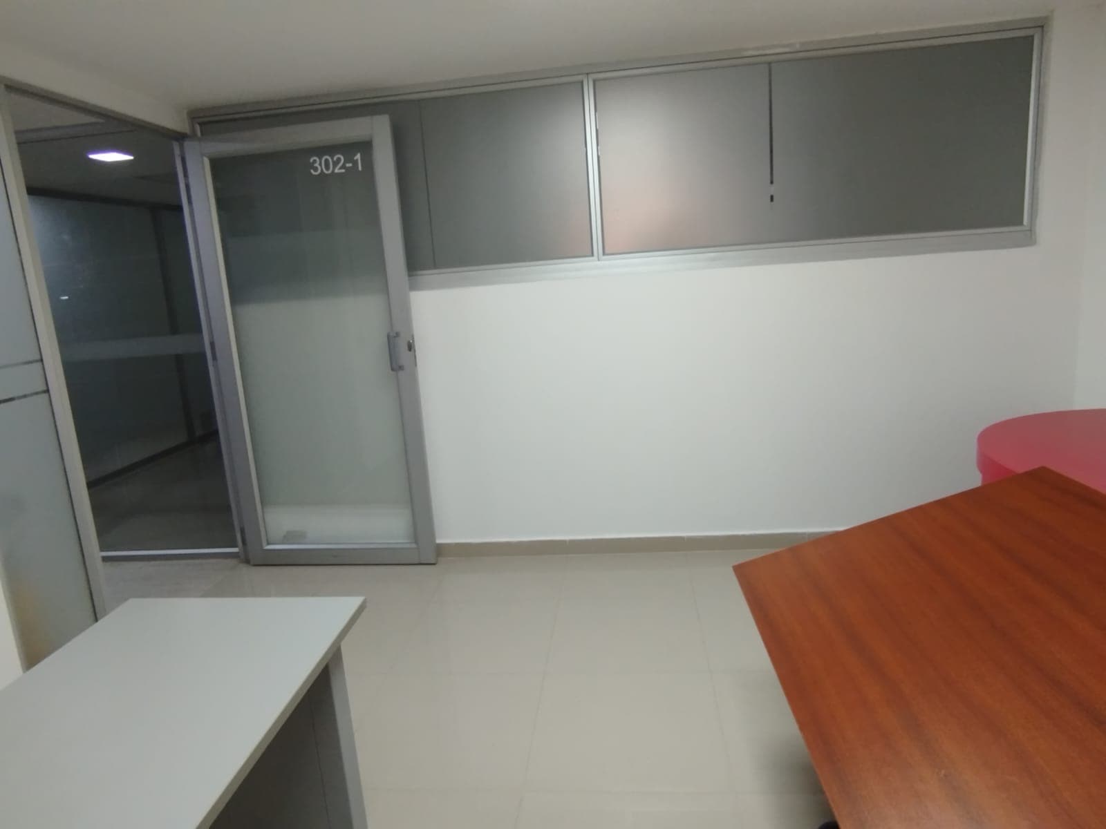 Oficina en arriendo en Estadio, Laureles, Medellín — foto 3 de 13