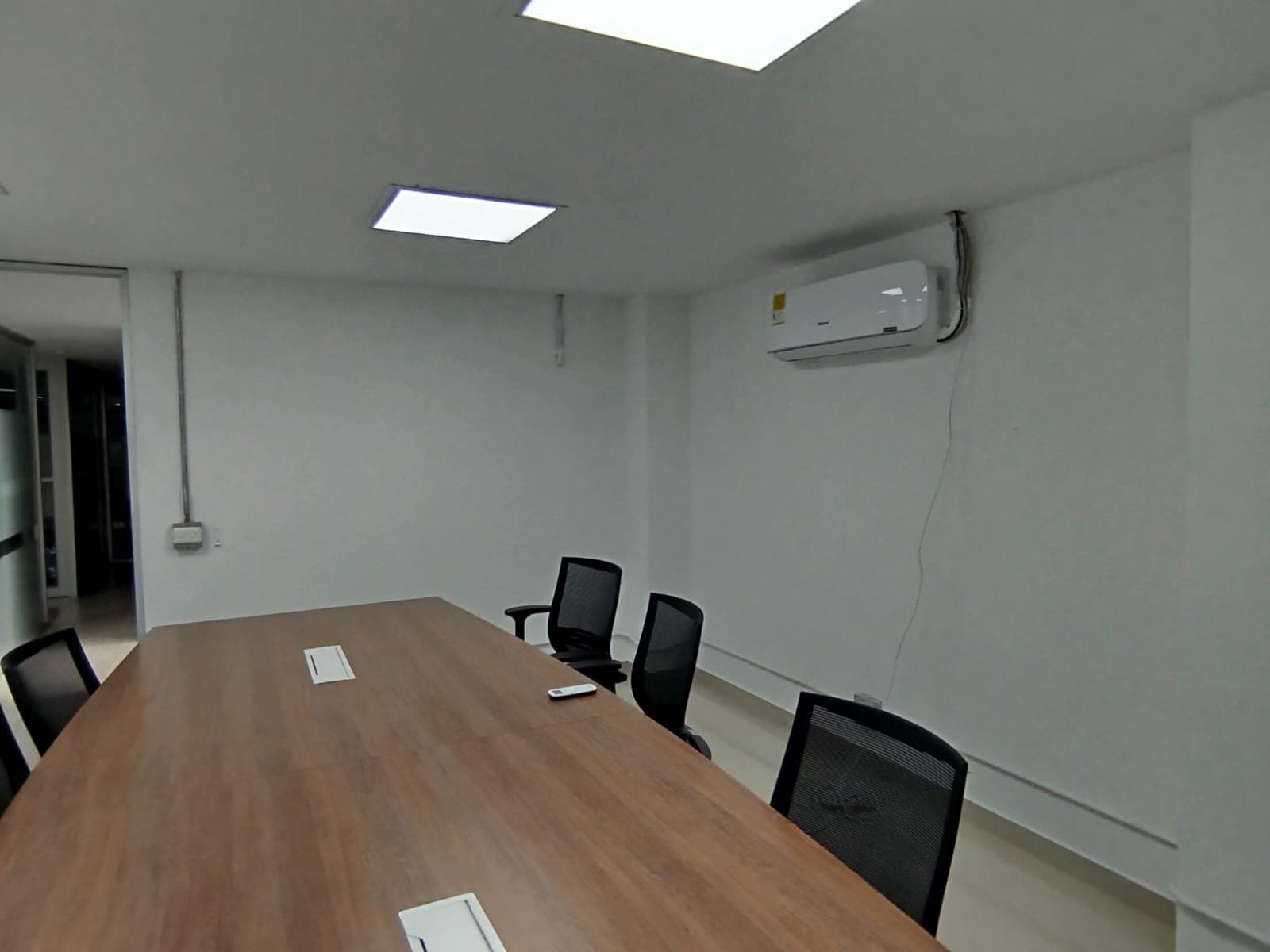 Oficina en arriendo en Estadio, Laureles, Medellín — foto 5 de 14