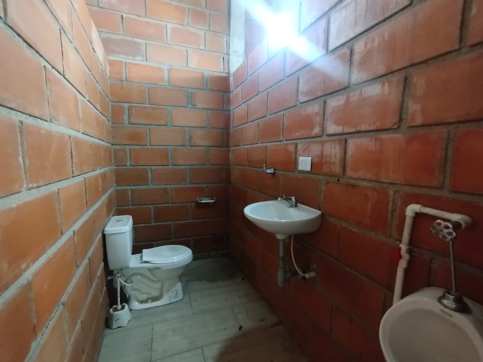 Local en arriendo en Bello — foto 5 de 8