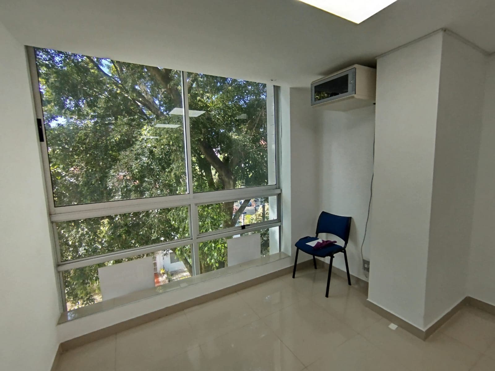 Oficina en arriendo en Estadio, Laureles, Medellín — foto 4 de 16