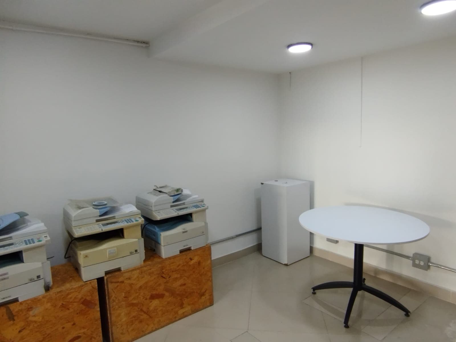 Oficina en arriendo en Estadio, Laureles, Medellín — foto 1 de 12
