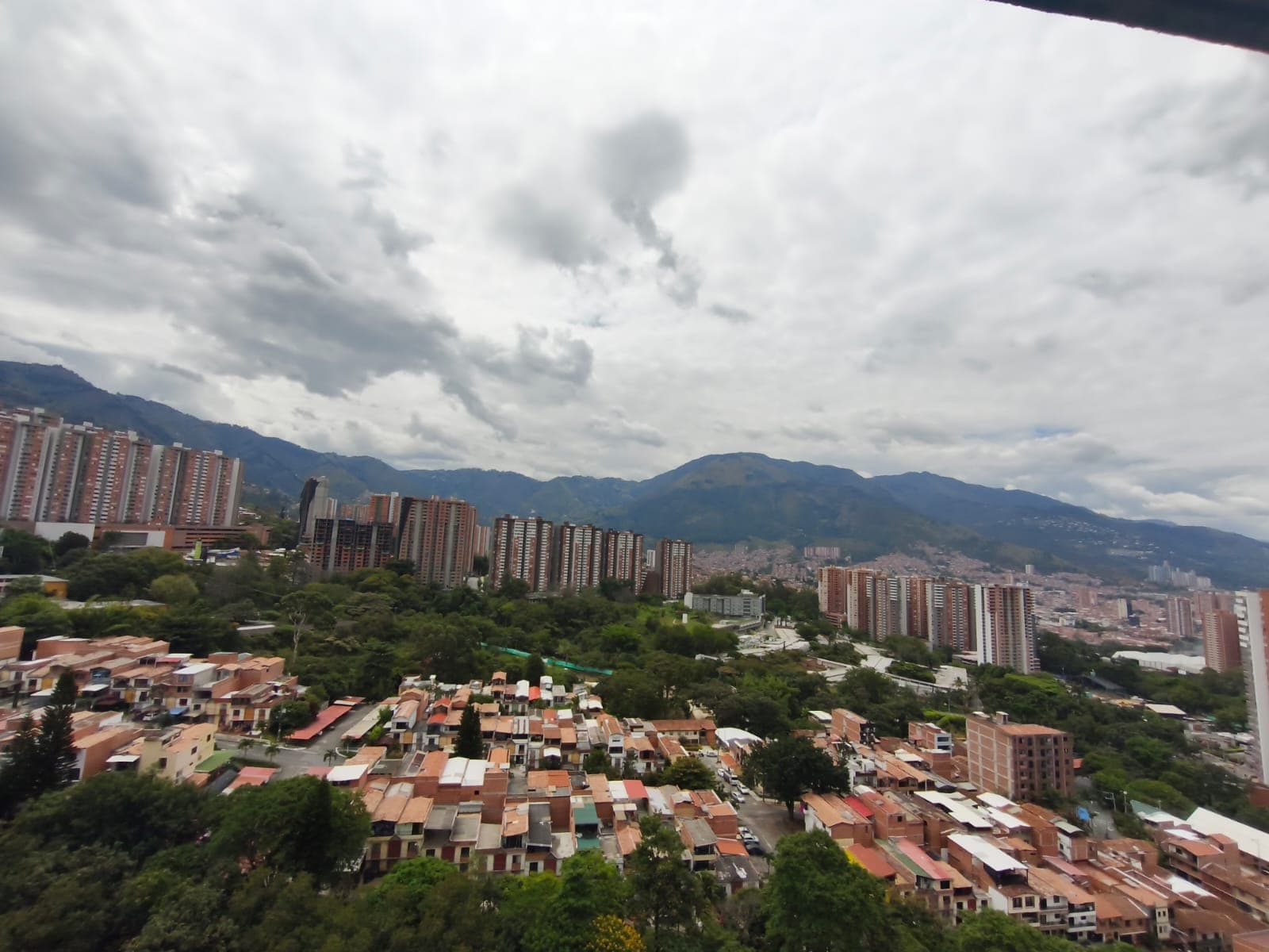 Apartamento en arriendo en Bello — foto 1 de 16