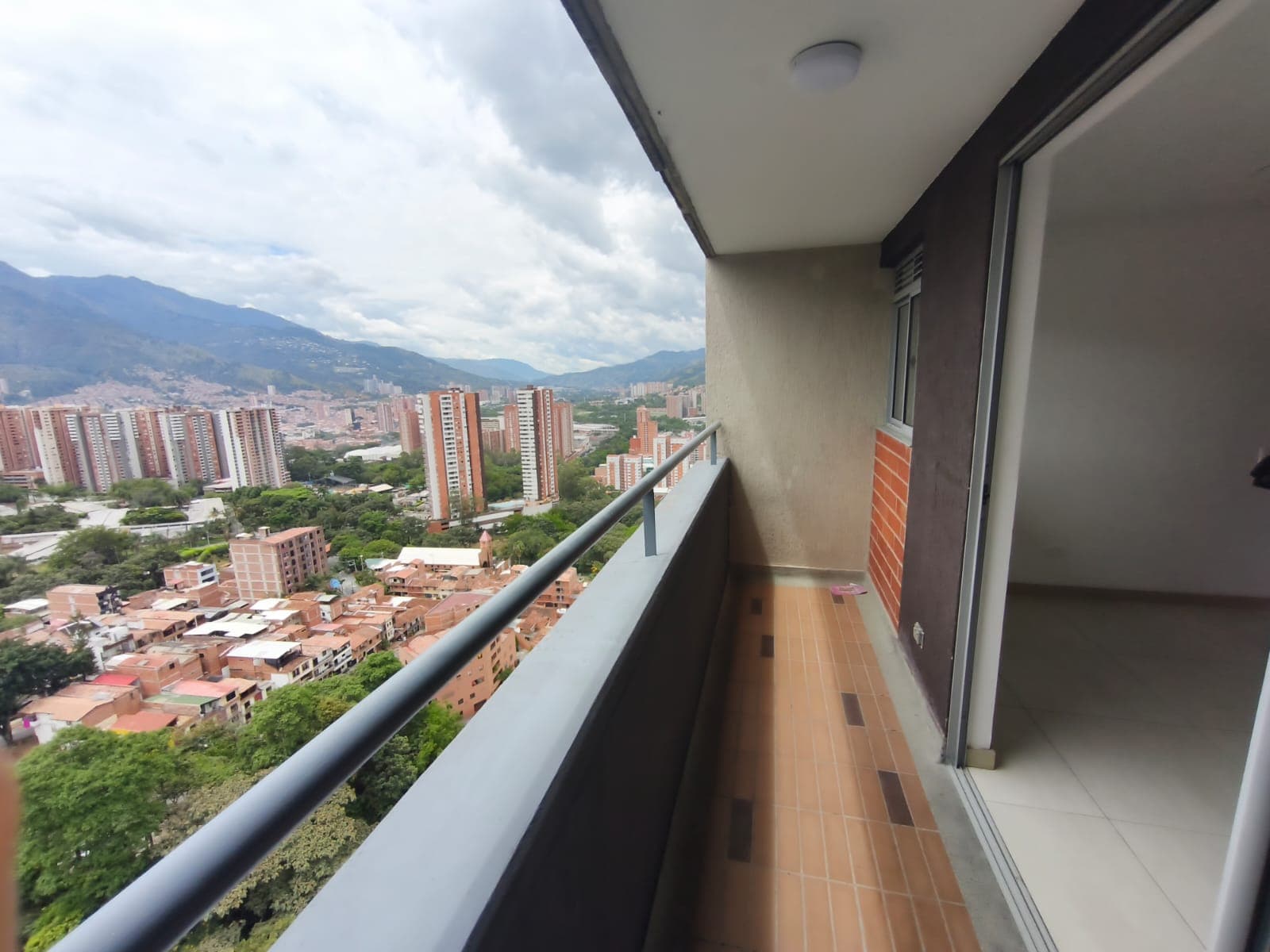 Apartamento en arriendo en Bello — foto 3 de 16