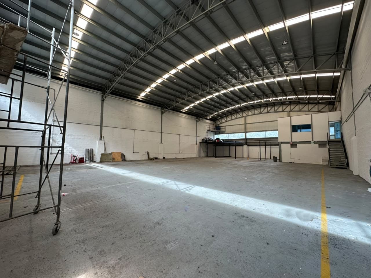 Bodega en arriendo en Caldas — foto 1 de 15
